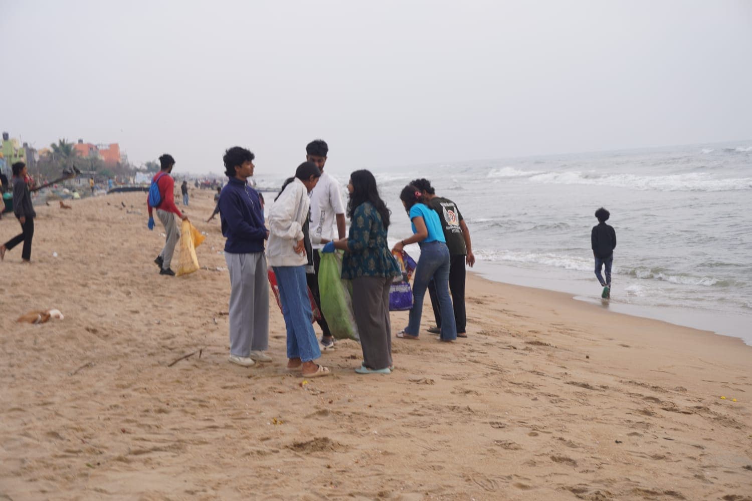 Kadal Karai